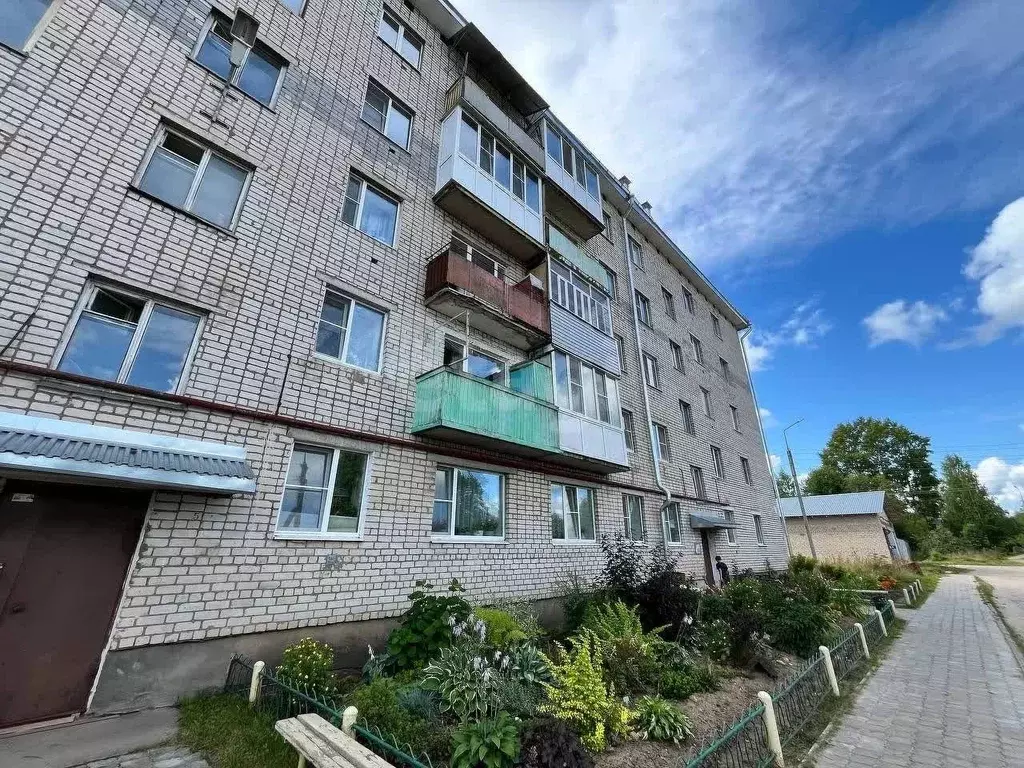 2-к кв. Вологодская область, Великий Устюг Железнодорожная ул., 1 ... - Фото 0