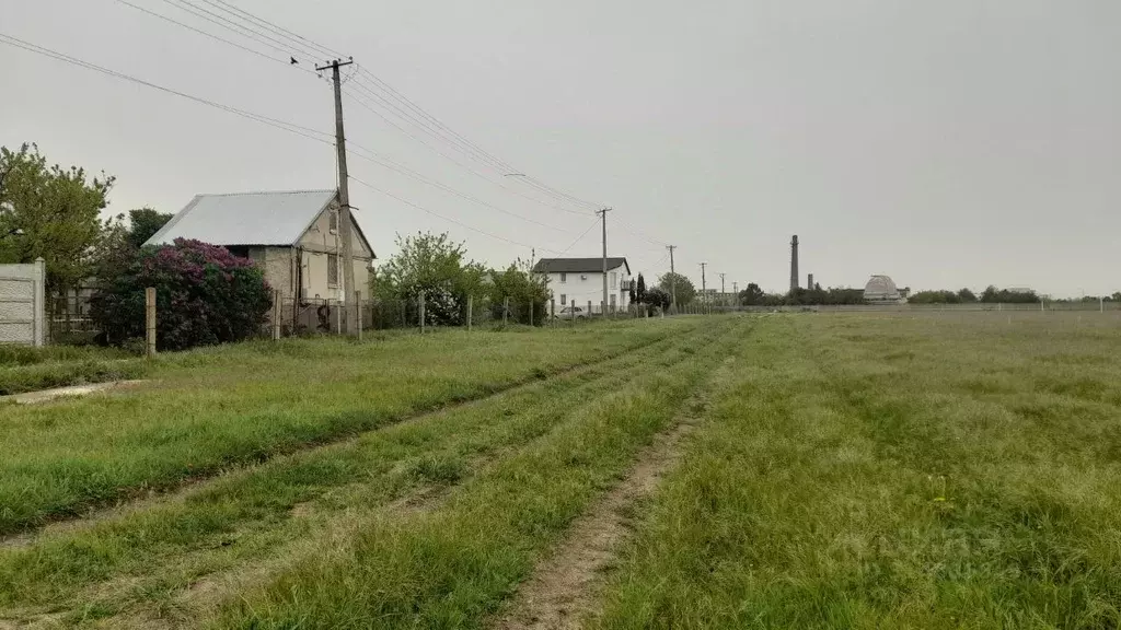 Участок в Крым, Сакский район, Молочненское с/пос, с. Витино  (7.0 ... - Фото 0