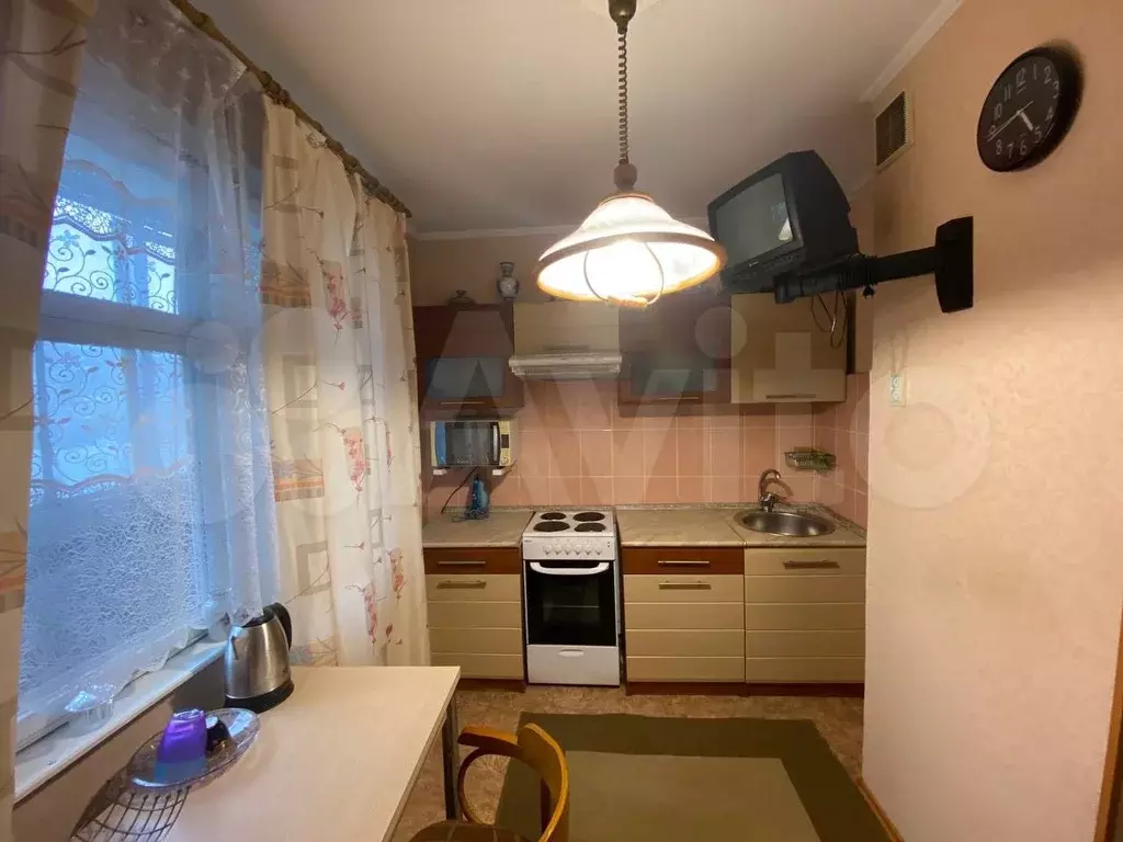 2-к. квартира, 55 м, 7/16 эт. - Фото 1