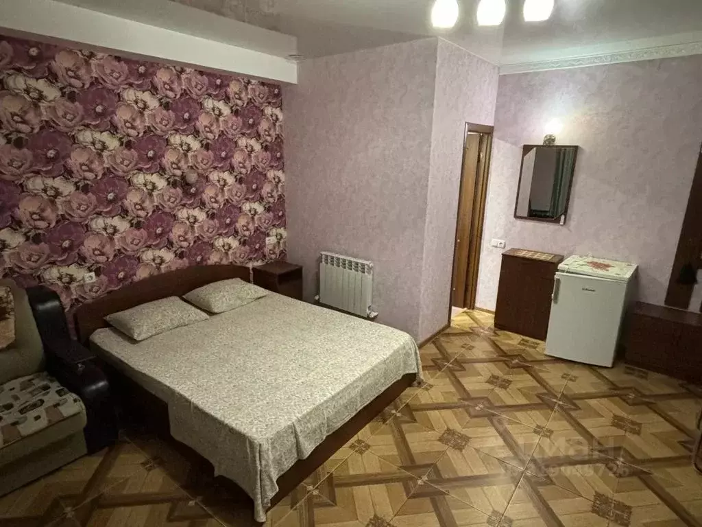Комната Крым, Алушта ул. Энгельса, 6 - Фото 0