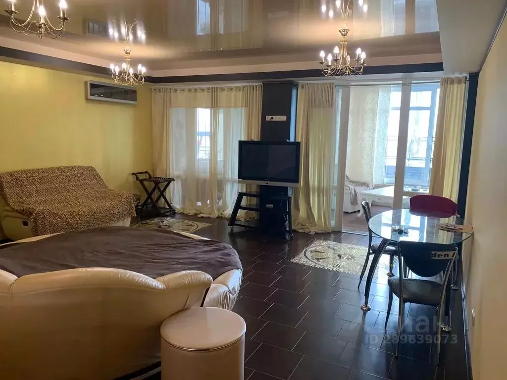 3-к кв. Крым, Ялта муниципальный округ, Никита пгт 57 (90.0 м) - Фото 0