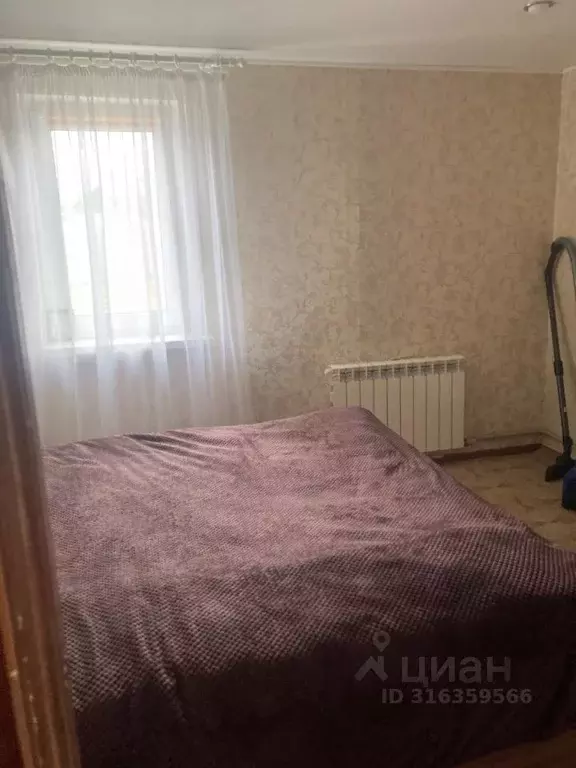 Дом в Саратовская область, Аткарск ул. Маяковского, 53 (89 м) - Фото 1