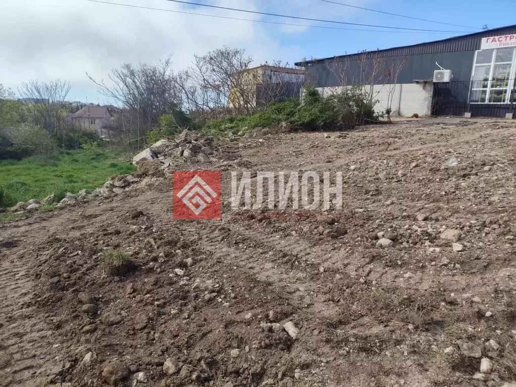 Участок в Севастополь ш. Монастырское, 120 (10.0 сот.) - Фото 2