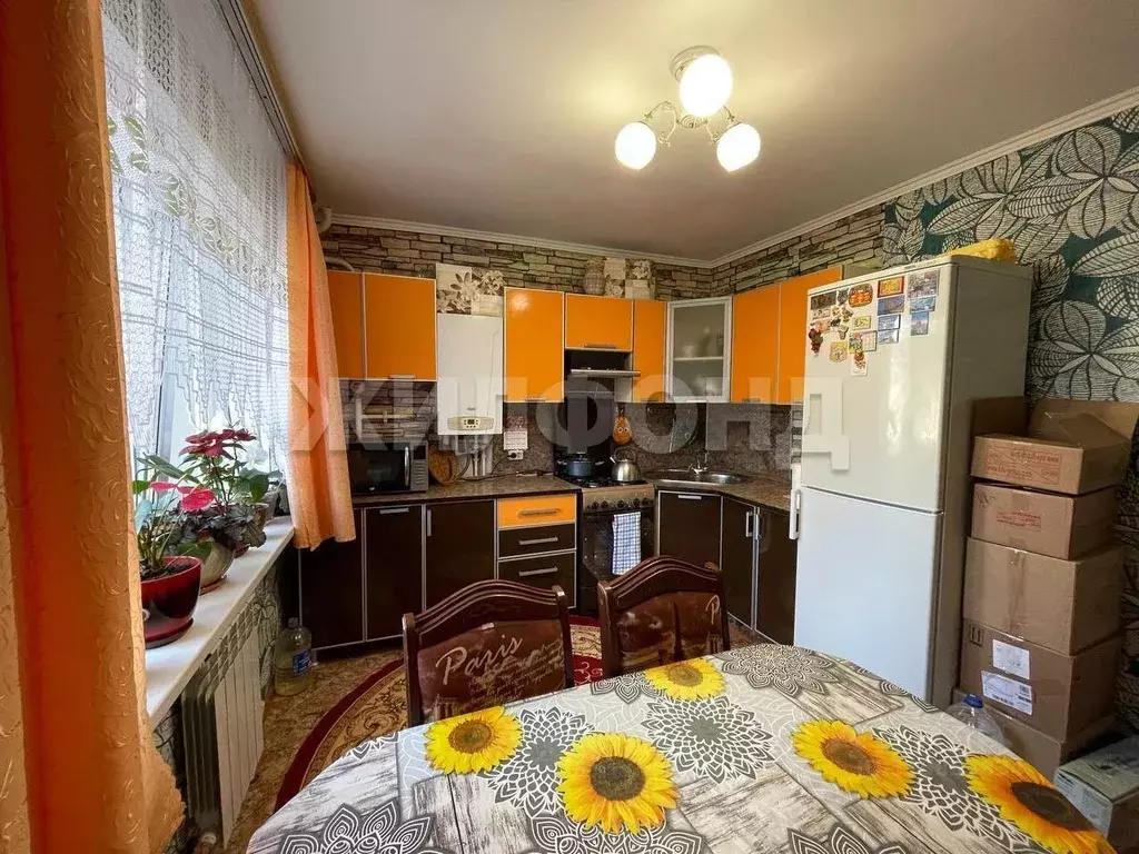 2-к кв. Брянская область, Трубчевск ул. Володарского, 5А (54.0 м) - Фото 0