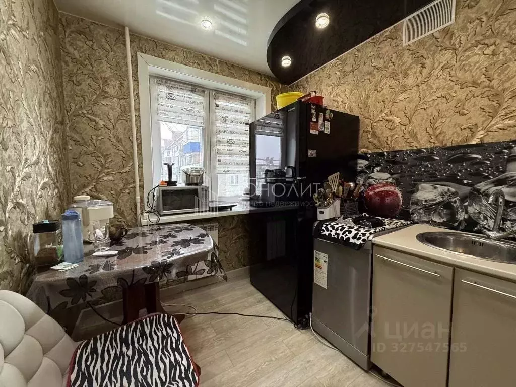 2-к кв. Сахалинская область, Южно-Сахалинск ул. Чехова, 66 (60.0 м) - Фото 1