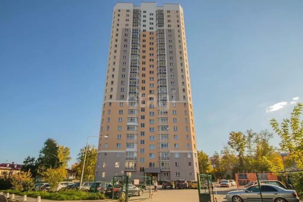 3-к кв. Свердловская область, Екатеринбург ул. Расточная, 31А (81.0 м) - Фото 1