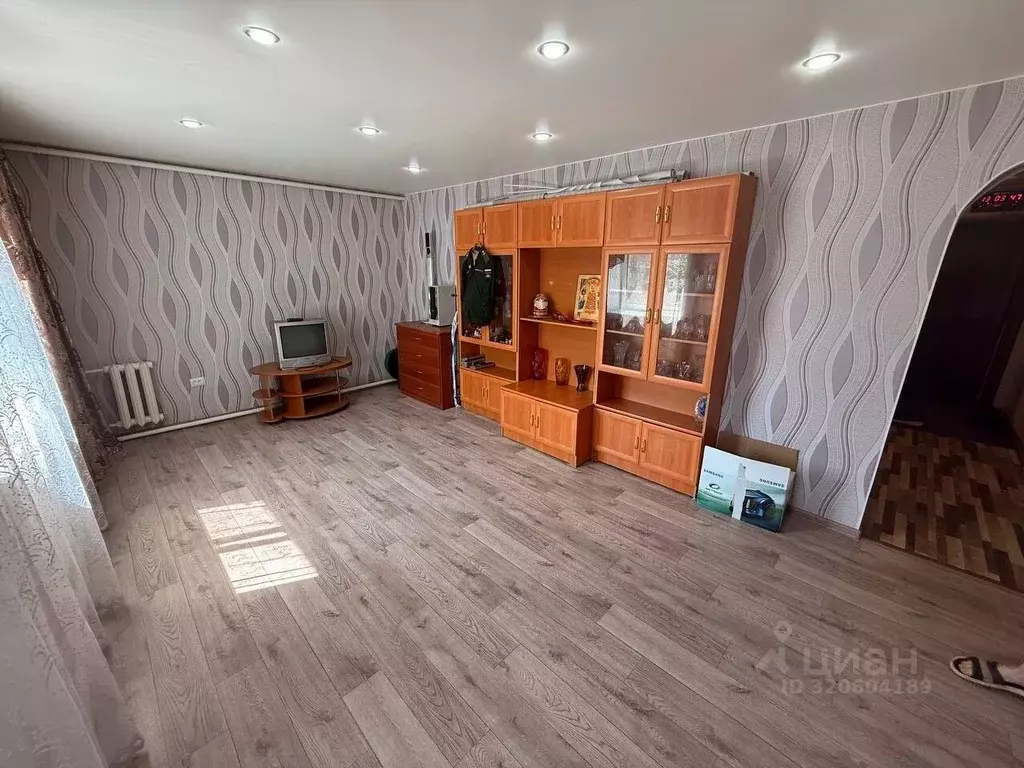3-к кв. Владимирская область, Гусь-Хрустальный Курловская ул., 27 ... - Фото 1