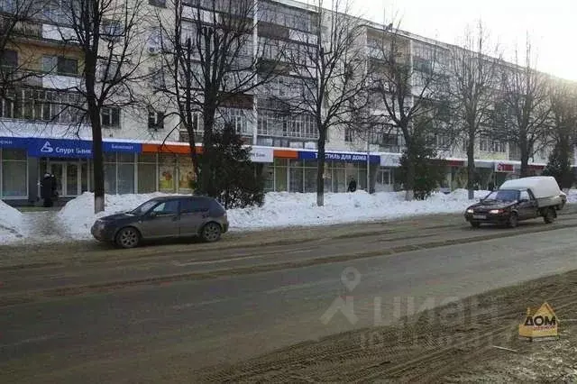 Помещение свободного назначения в Марий Эл, Йошкар-Ола просп. ... - Фото 0