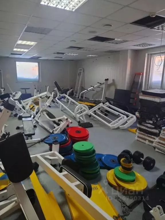 Помещение свободного назначения в Красноярский край, Дудинка ул. ... - Фото 1