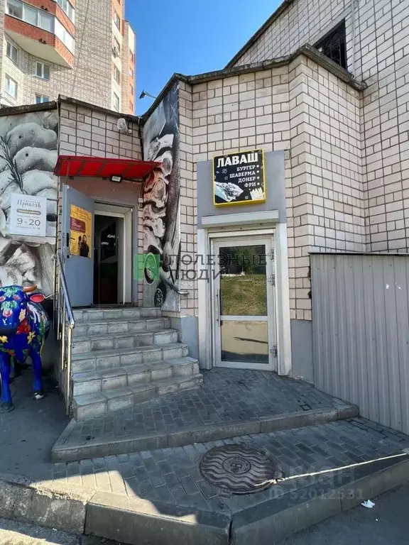 Помещение свободного назначения в Удмуртия, Ижевск ул. Ворошилова, 115 . - Фото 1