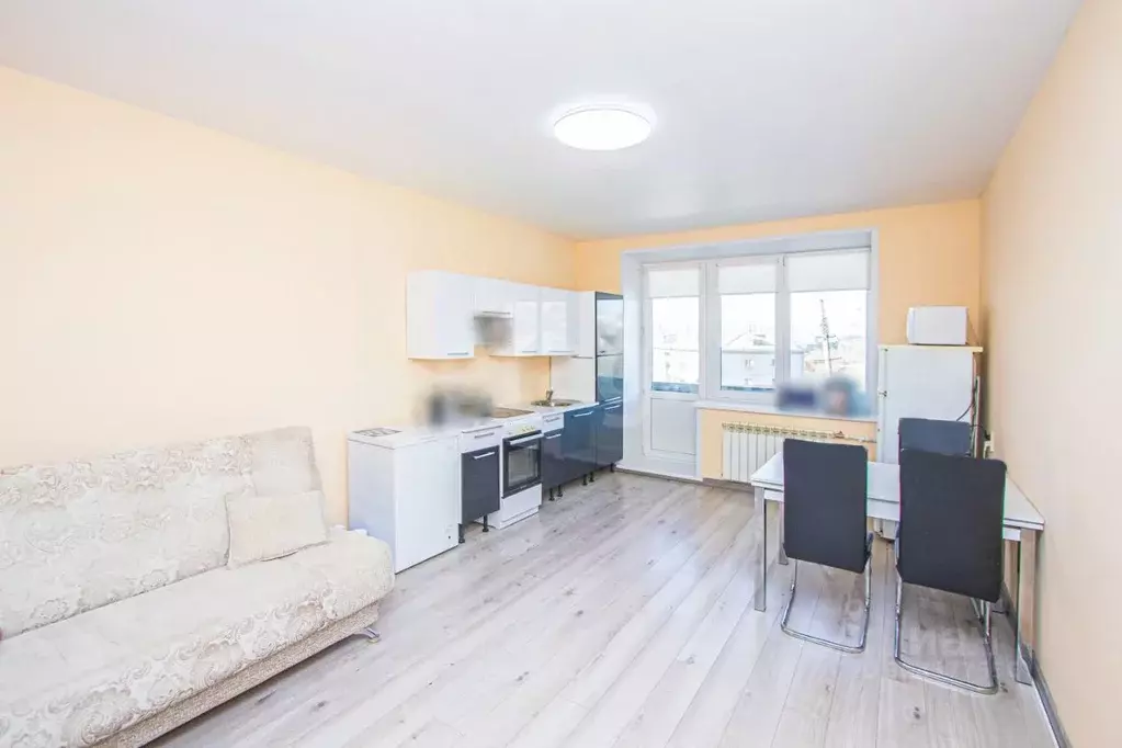 3-к кв. Бурятия, Улан-Удэ ул. Жуковского, 21 (70.7 м) - Фото 2