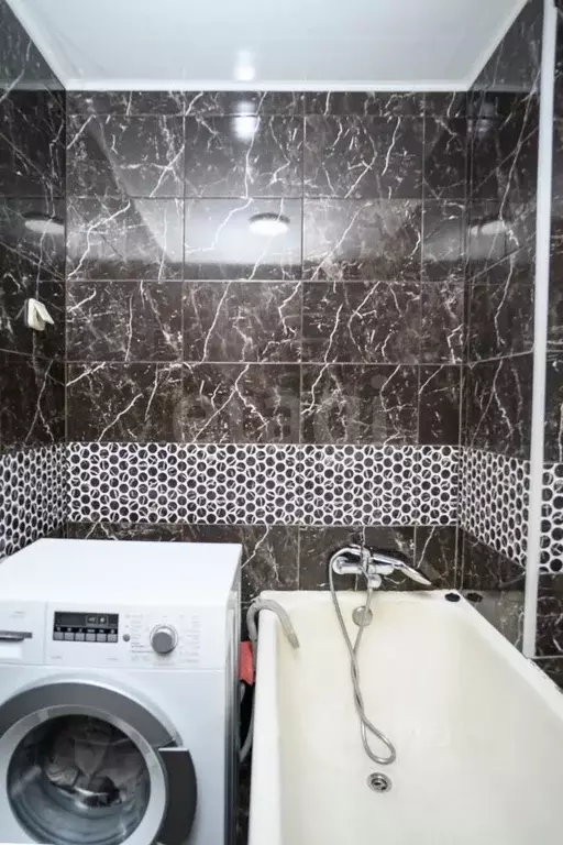 3-к кв. Тверская область, Тверь ул. Александра Завидова, 27 (62.4 м) - Фото 2