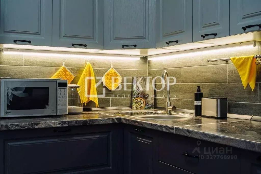 3-к кв. Ярославская область, Ярославль ул. 1-я Веткинская, 3 (96.0 м) - Фото 2