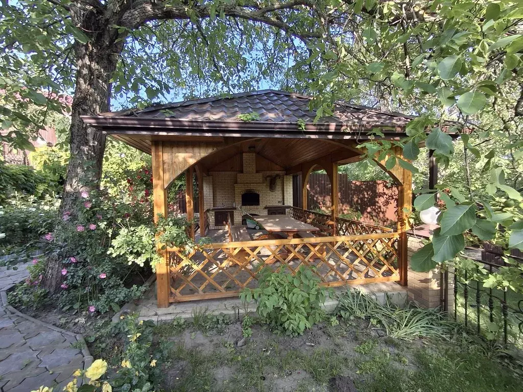 Дом в Ставропольский край, Ставрополь ул. Лермонтова (400 м) - Фото 1