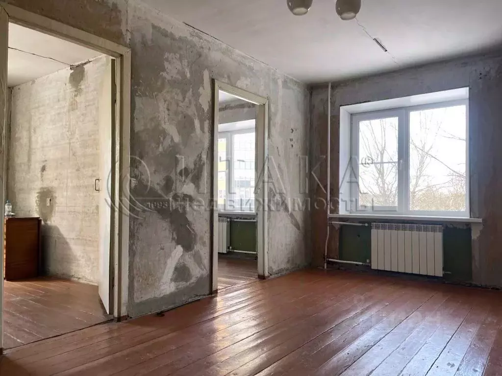 4-к кв. Ленинградская область, Кировск Набережная ул., 3 (61.8 м) - Фото 1