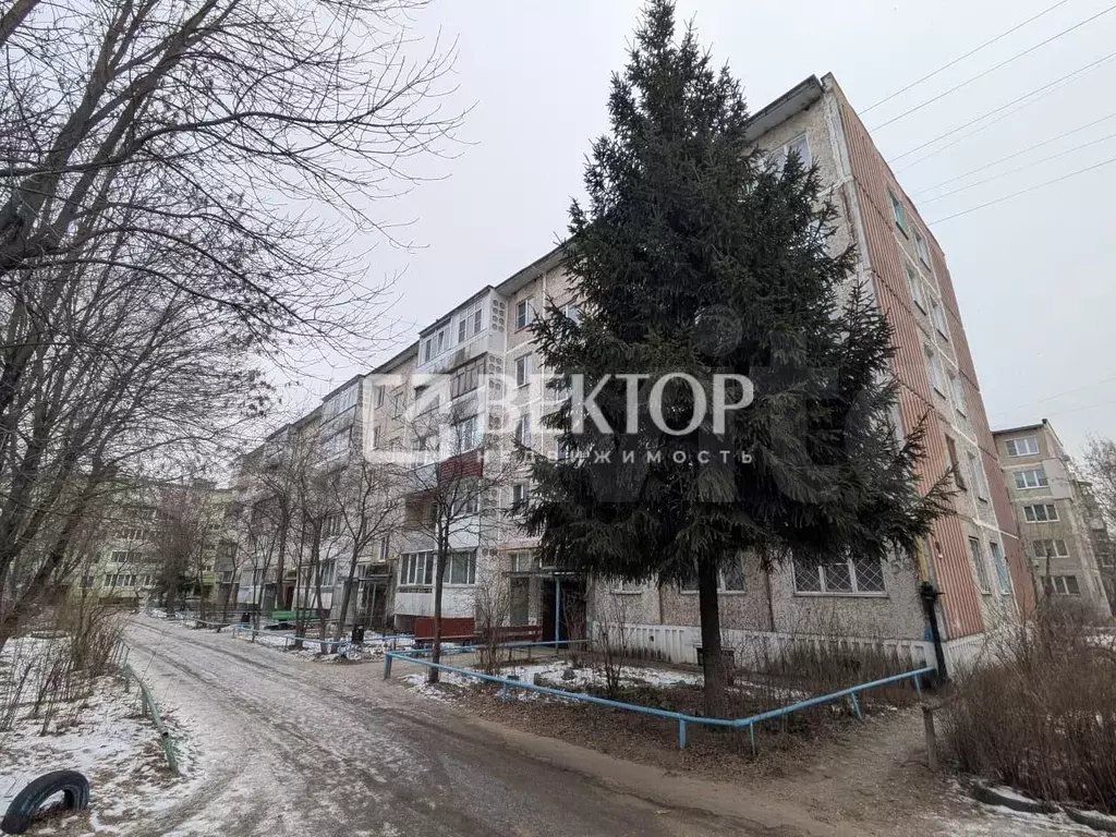 3-к. квартира, 49,5 м, 5/5 эт. - Фото 1