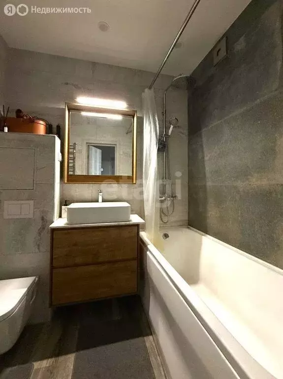 2-комнатная квартира: Хабаровск, улица Тургенева, 48 (52.5 м) - Фото 0