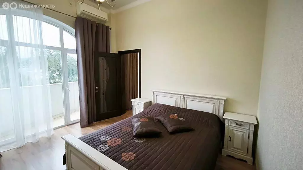 2-комнатная квартира: Массандра, Южнобережное шоссе, 1Г (75 м) - Фото 1