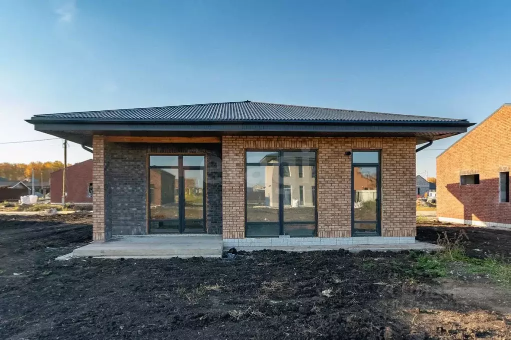 Дом в Челябинская область, Сосновский муниципальный округ, с. Большие ... - Фото 1