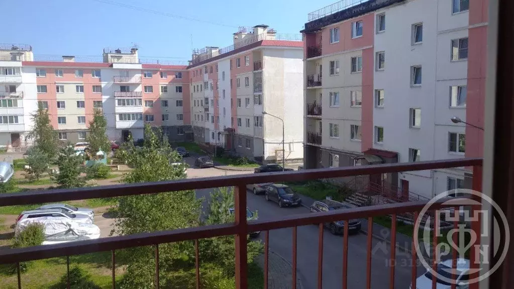 2-к кв. Санкт-Петербург, Санкт-Петербург, Петергоф Ропшинское ш., 3к5 ... - Фото 0
