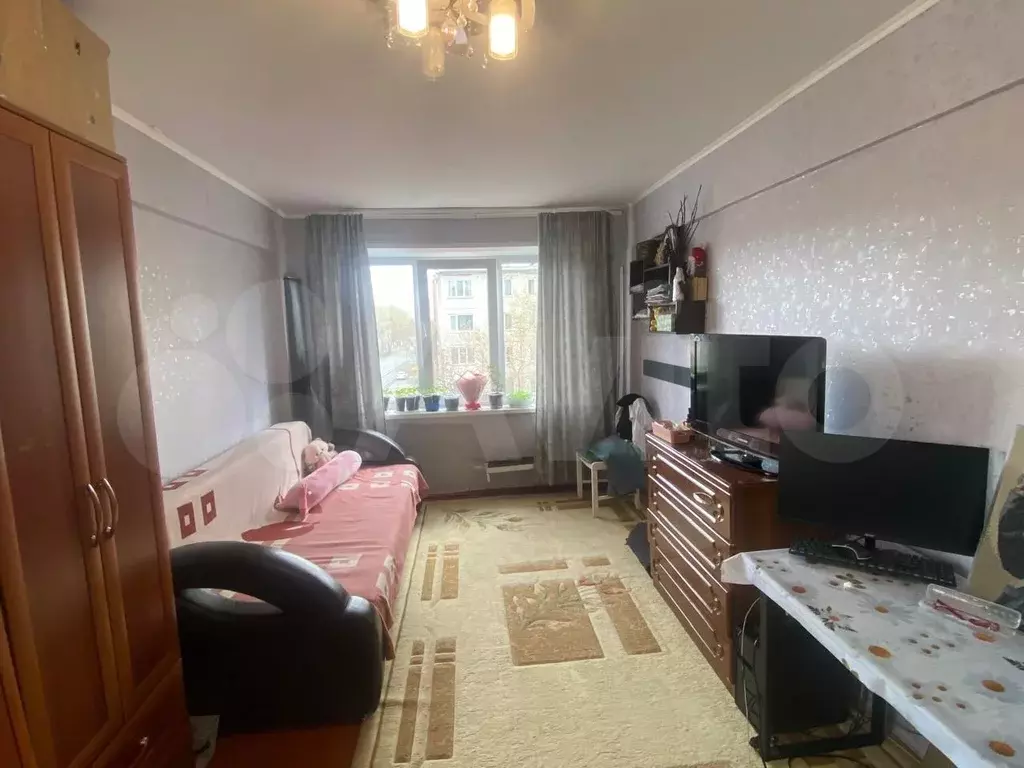 Комната 18 м в 4-к., 4/5 эт. - Фото 0