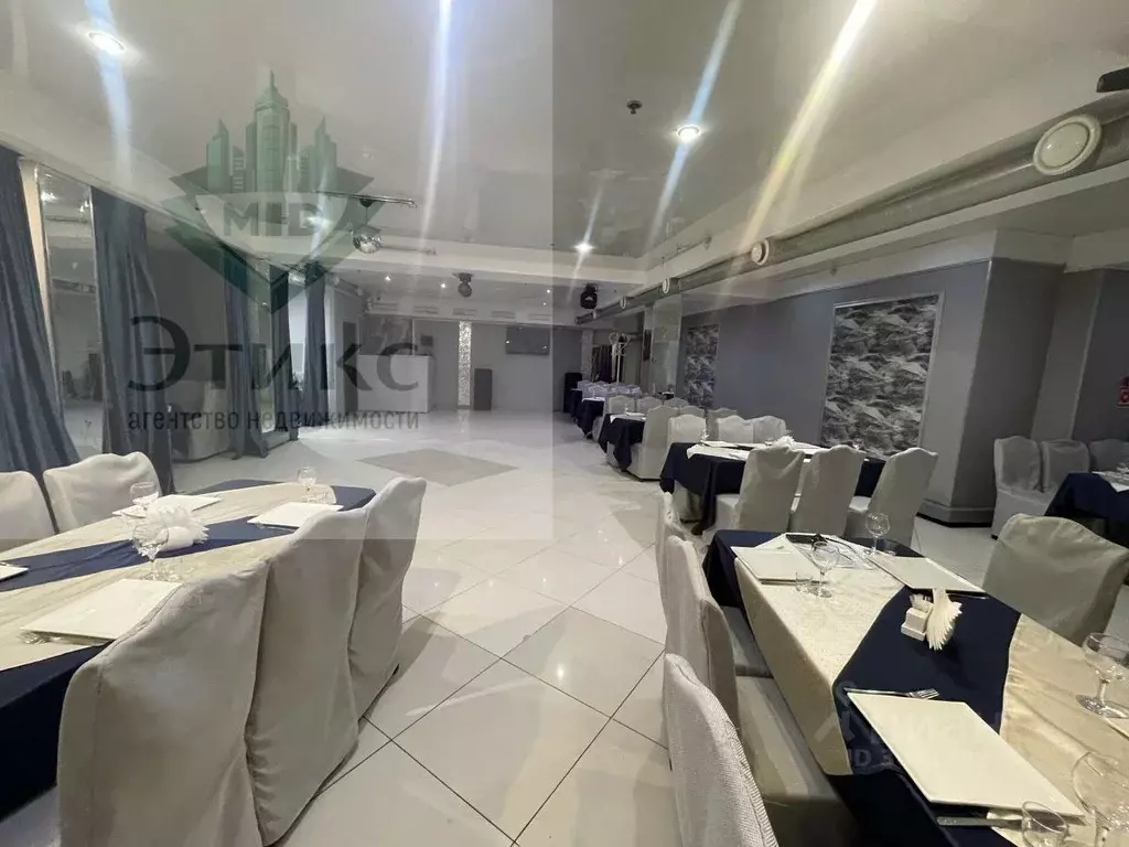 Помещение свободного назначения в Ульяновская область, Ульяновск ул. ... - Фото 1