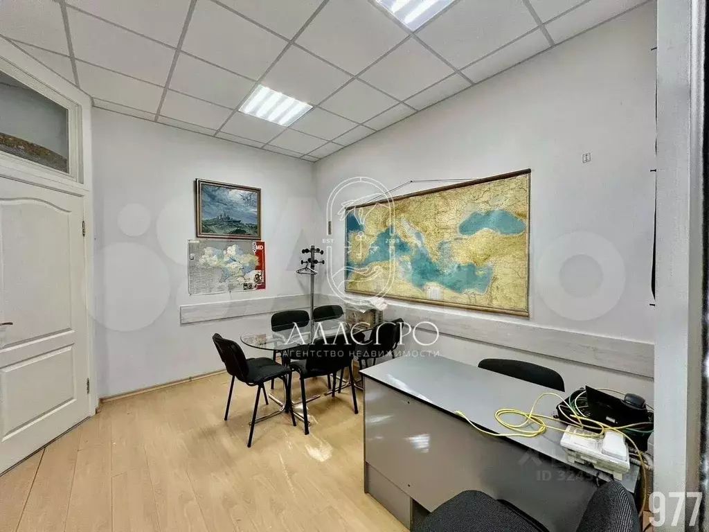 Офис в Севастополь ул. Ленина, 40 (70 м) - Фото 2