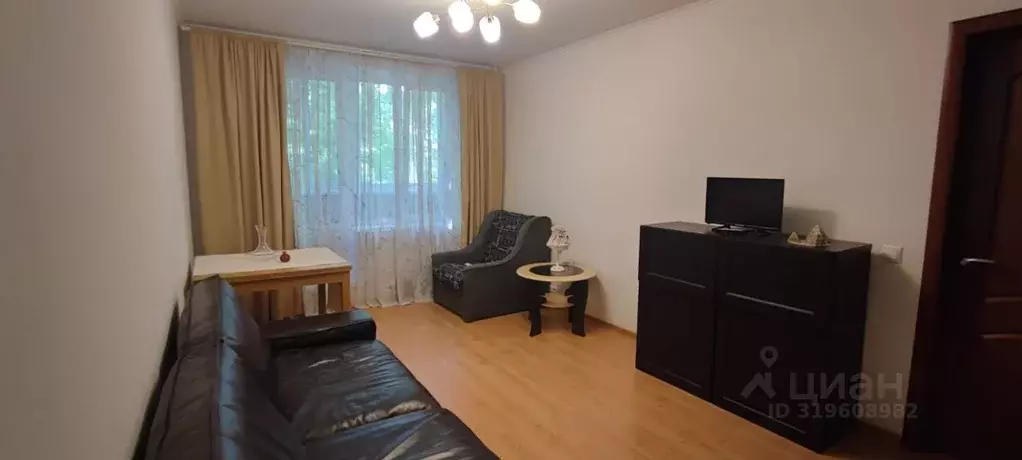 1-к кв. Москва Профсоюзная ул., 132К2 (36.0 м) - Фото 0