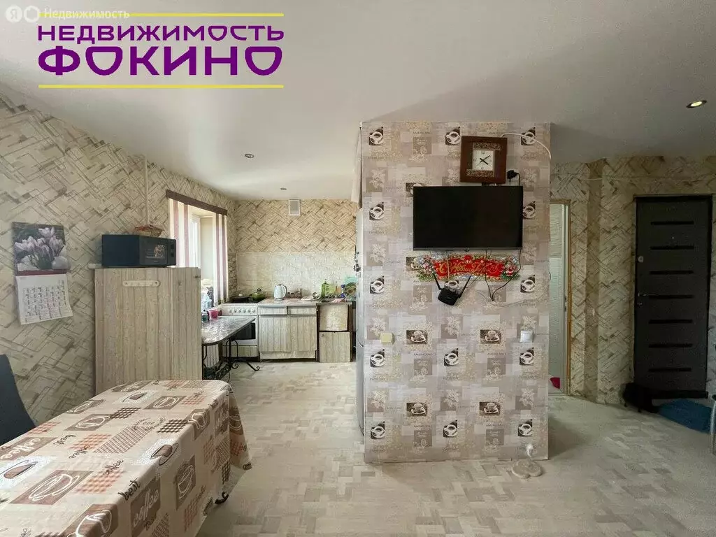 2-комнатная квартира: Фокино, улица Тихонова, 1А (40.9 м) - Фото 1