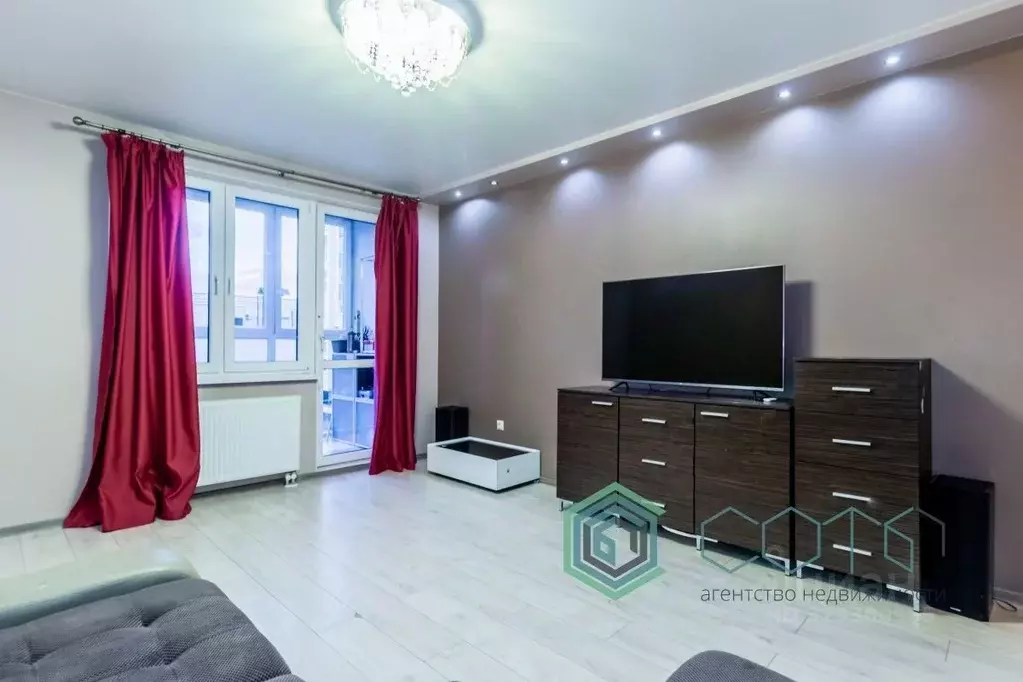 2-к кв. Калининградская область, Калининград Красносельская ул., 82к1 ... - Фото 1