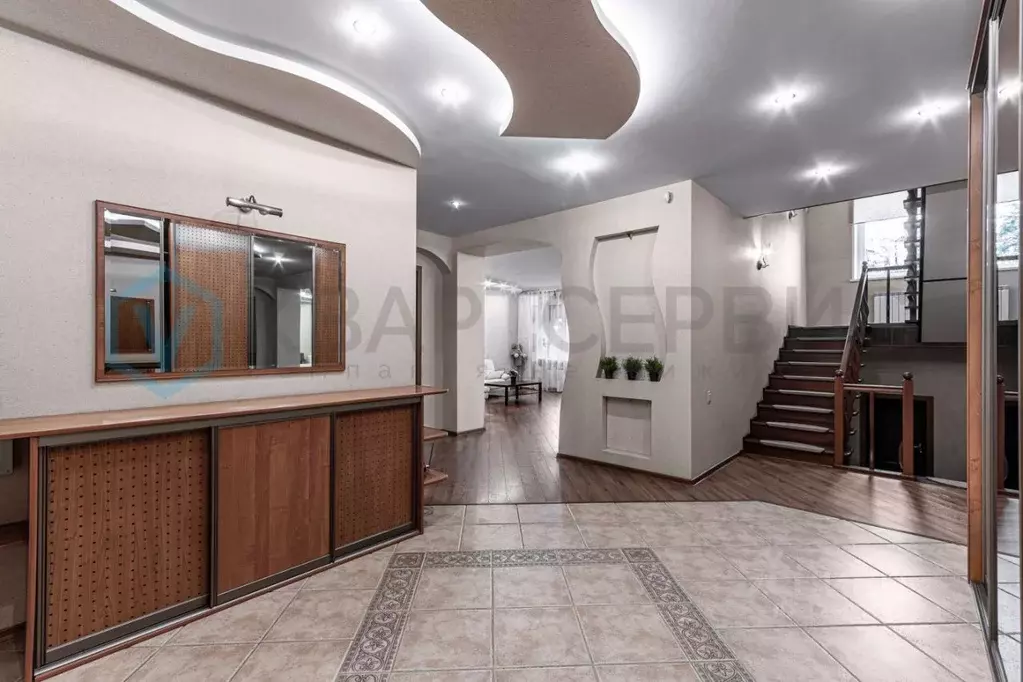 Коттедж в Омская область, Омск ул. Правый Берег Иртыша (342 м) - Фото 2