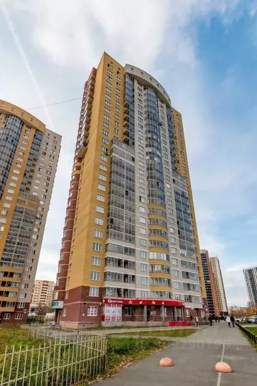 3-к кв. Свердловская область, Екатеринбург ул. Машинная, 46 (60.0 м) - Фото 1
