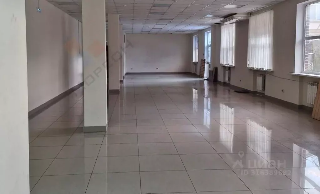 Помещение свободного назначения в Краснодарский край, Краснодар ... - Фото 0