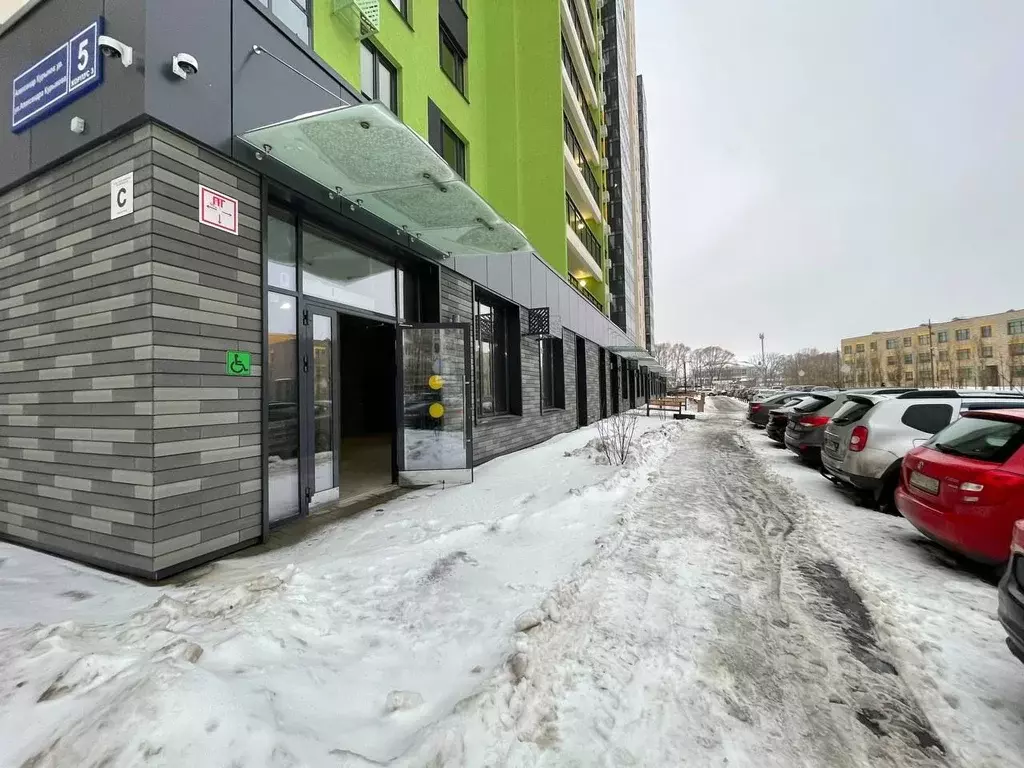 Помещение свободного назначения в Татарстан, Казань ул. Александра ... - Фото 2