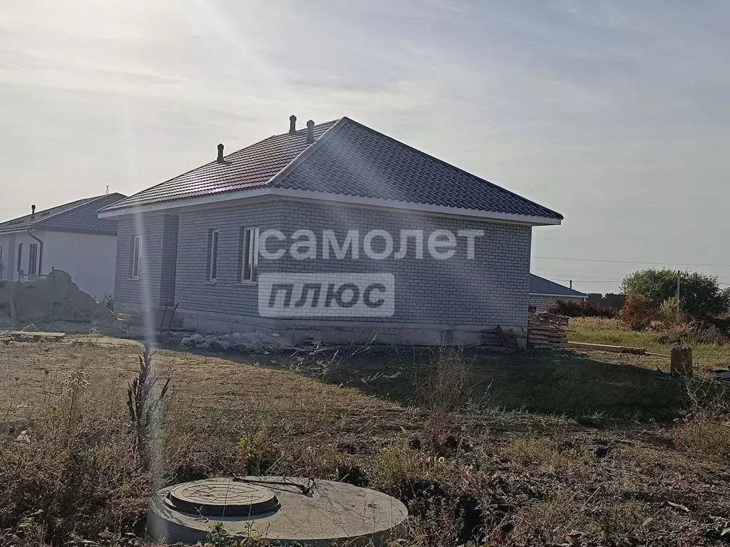 Дом в Липецкая область, Липецкий муниципальный округ, с. Ленино ул. ... - Фото 0