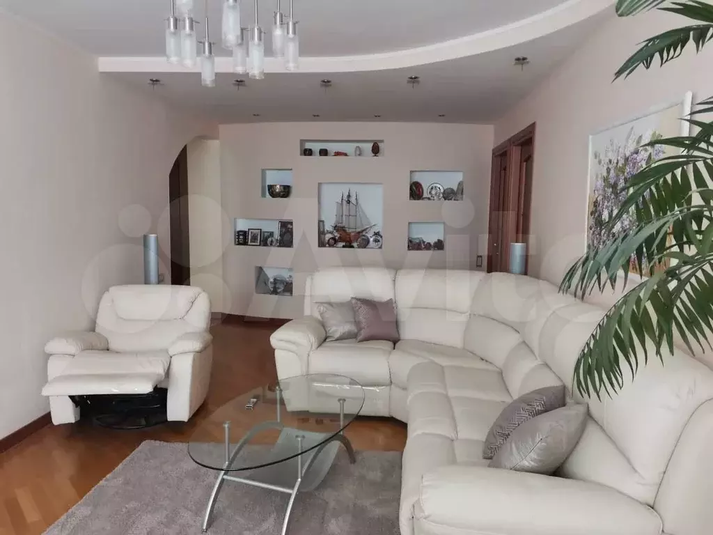 3-к. квартира, 100 м, 7/15 эт. - Фото 0