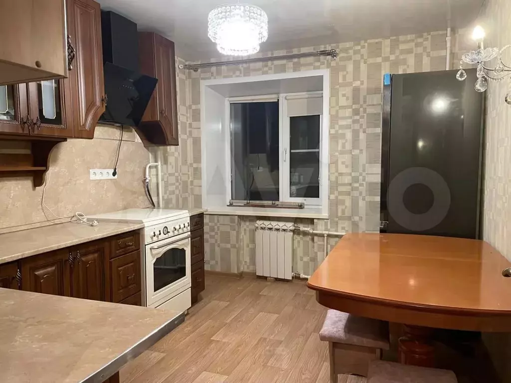 2-к. квартира, 50 м, 6/9 эт. - Фото 0