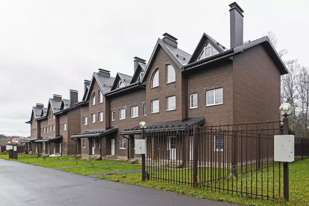 Таунхаус в Московская область, Дмитровский муниципальный округ, пос. ... - Фото 2