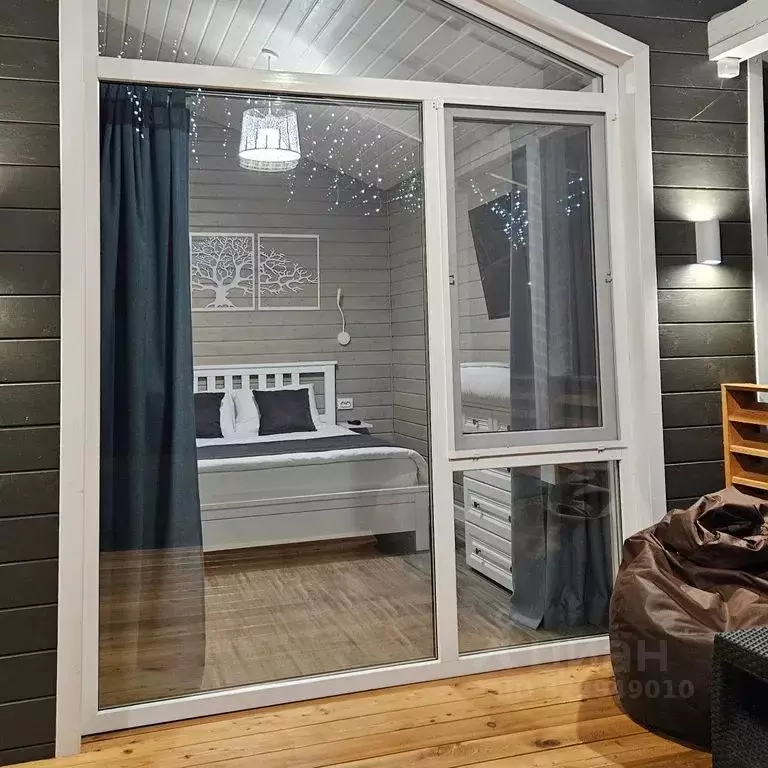 Дом в Саратовская область, Энгельсский район, Терновское муниципальное ... - Фото 1