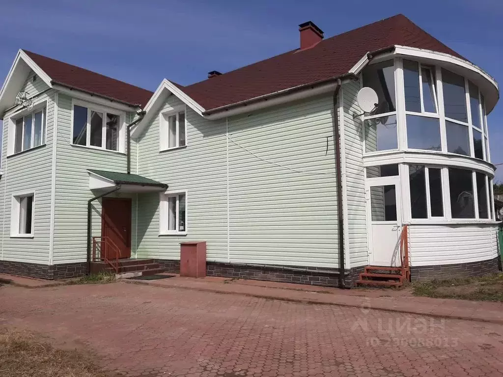 Дом в Ленинградская область, Тосненское городское поселение, с. Ушаки ... - Фото 1