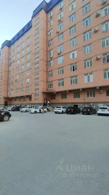 2-к кв. Дагестан, Махачкала ул. Магомета Гаджиева, 73А (91.0 м) - Фото 0