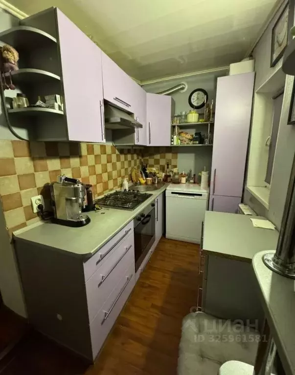 3-к кв. Ростовская область, Новочеркасск ул. Имени Генерала А.И. ... - Фото 1