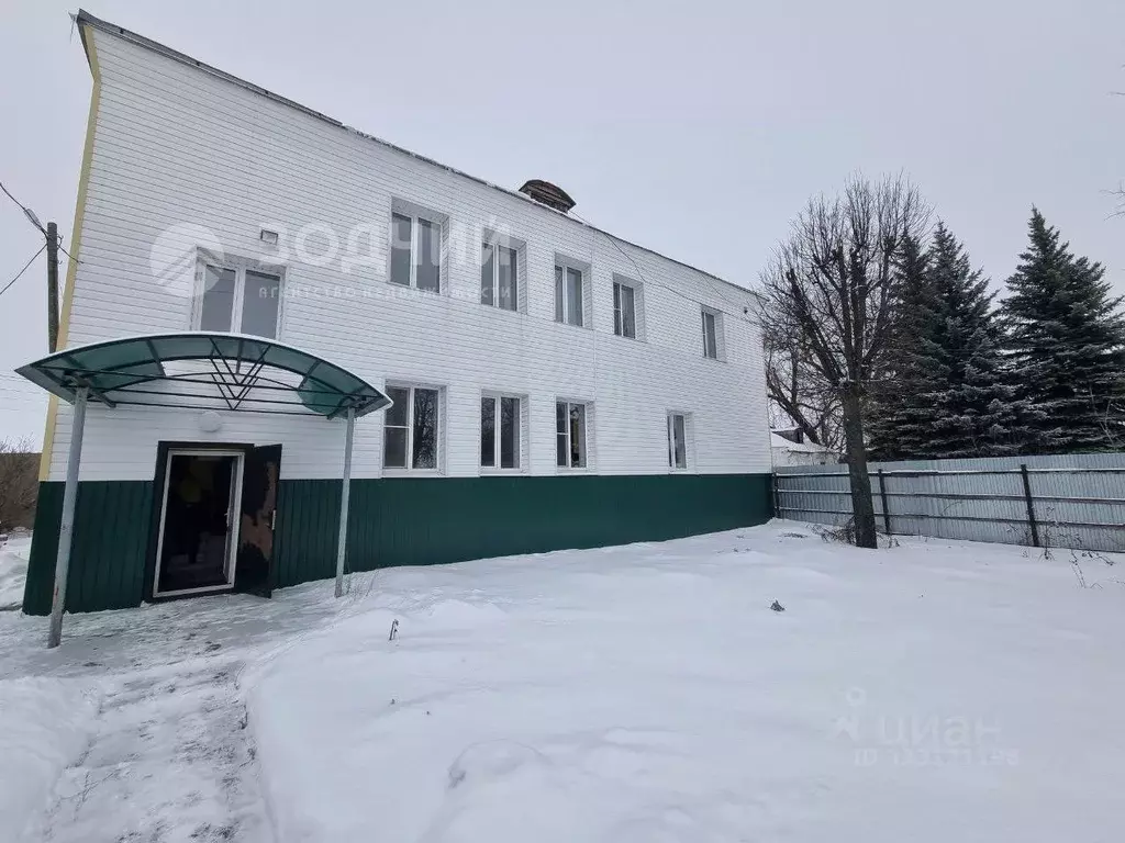 Помещение свободного назначения в Чувашия, Урмары пгт ул. Заводская, ... - Фото 1
