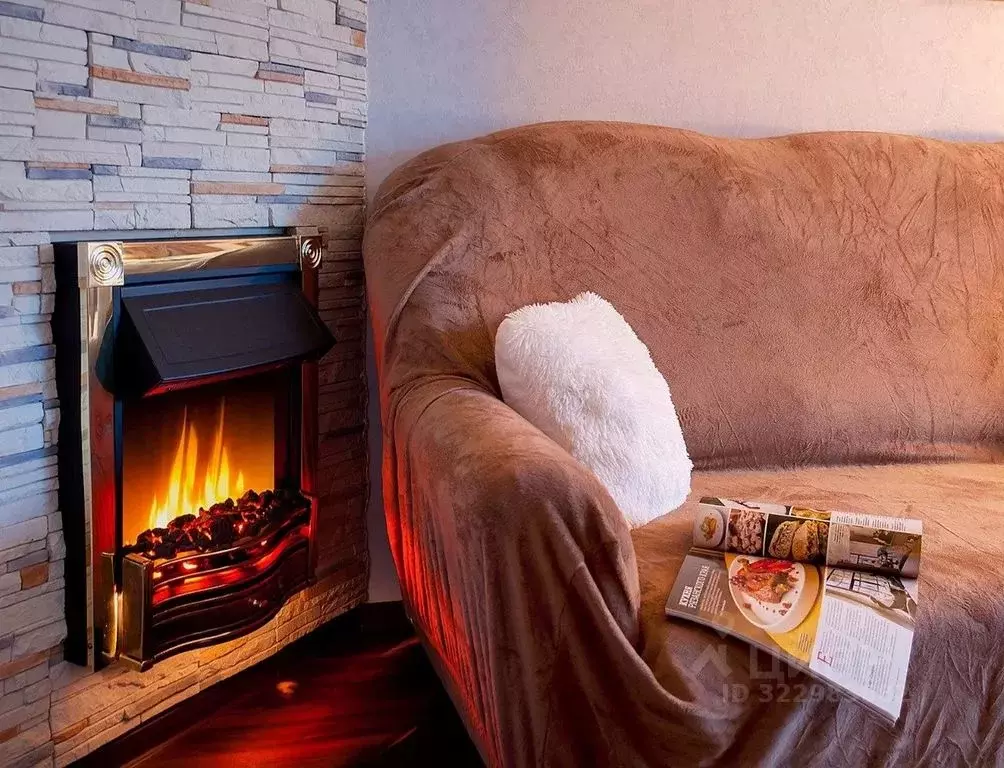 1-к кв. Тюменская область, Тюмень ул. 50 лет Октября, 3к1 (50.0 м) - Фото 0