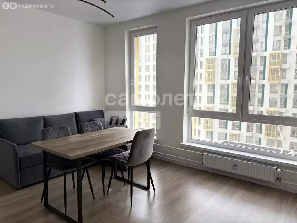 Квартира-студия: Тюмень, улица Юрия Рогачева, 9к2 (29.1 м) - Фото 1