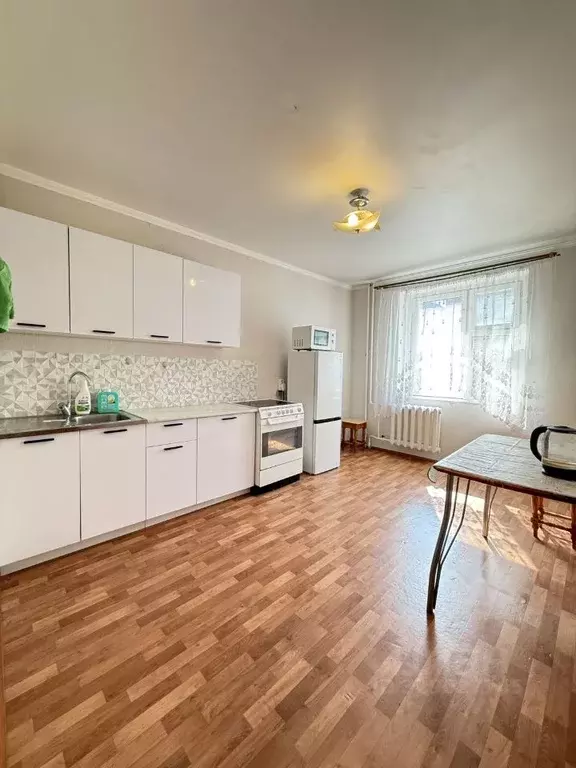 1-к кв. Тюменская область, Тюмень ул. Пермякова, 82к1 (45.0 м) - Фото 1