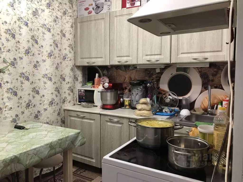 2-к кв. Ханты-Мансийский АО, Сургут ул. Толстого, 24 (44.4 м) - Фото 1