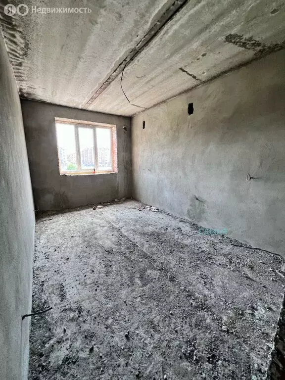 1-комнатная квартира: Владикавказ, улица Билара Кабалоева, 20 (50 м) - Фото 1