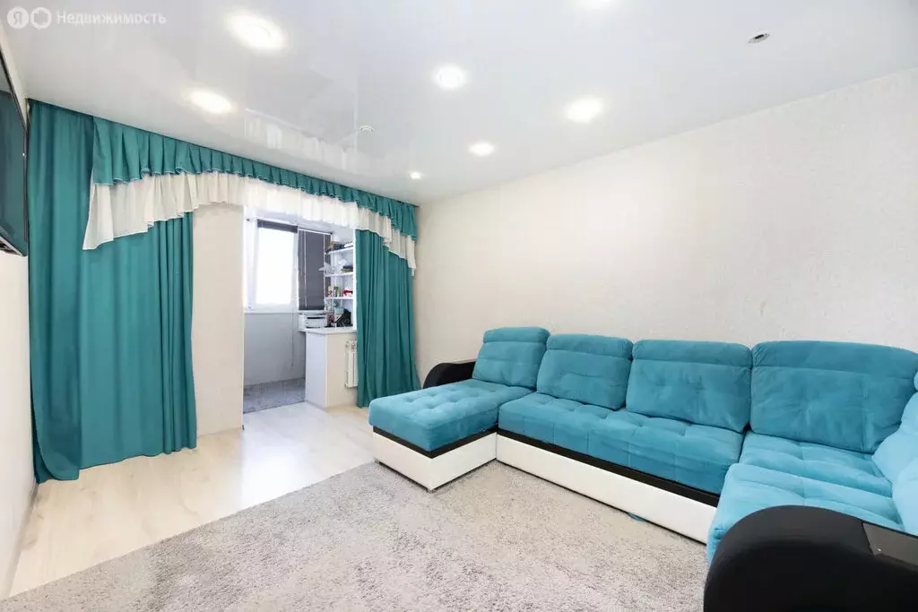 2-комнатная квартира: Благовещенск, улица Василенко, 3/2 (58.1 м) - Фото 1