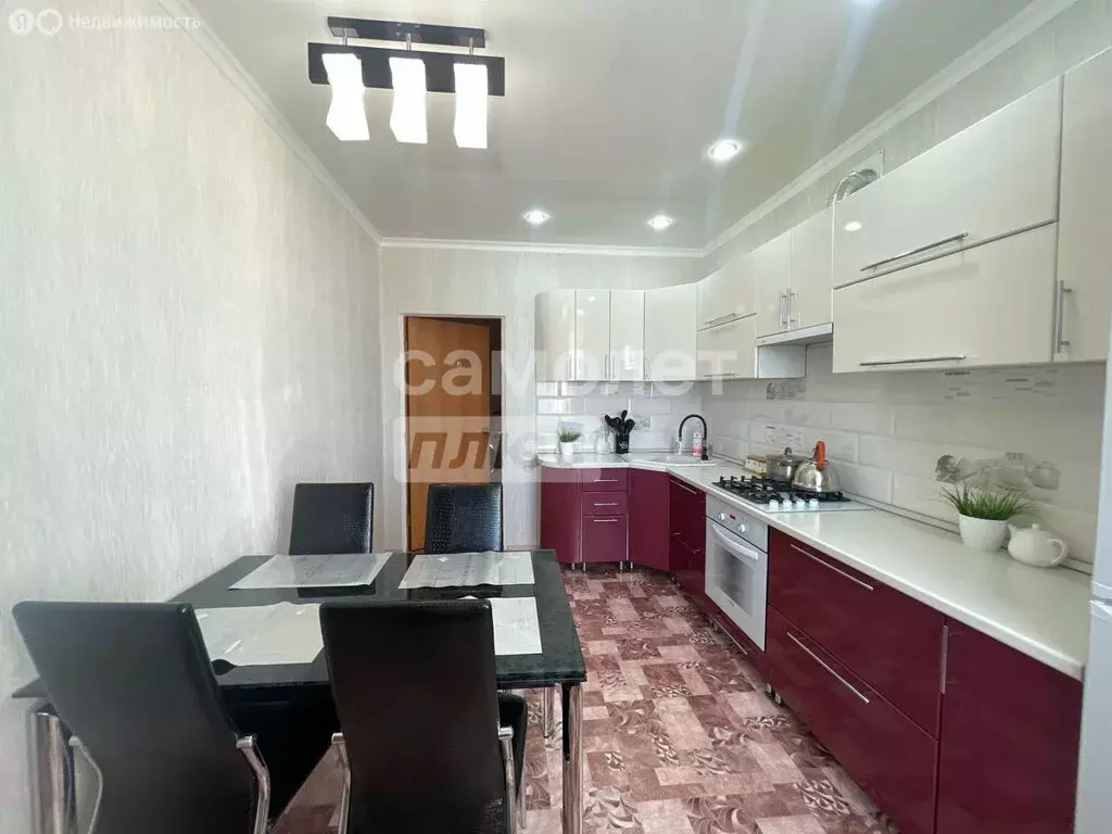 2-комнатная квартира: Кузнецк, улица Приборостроителей, 3к2 (63 м) - Фото 1